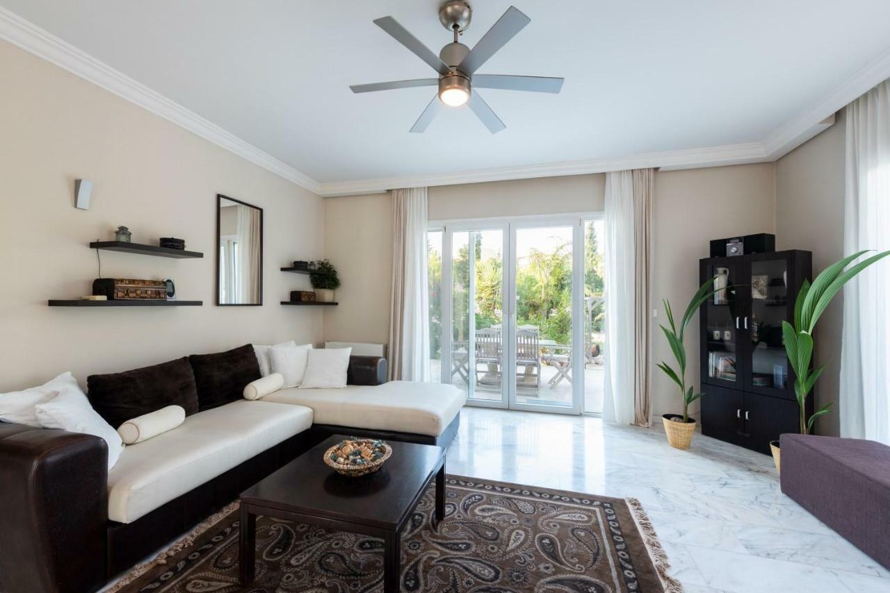 Nicole'S Garden Villa Kallithea  ภายนอก รูปภาพ