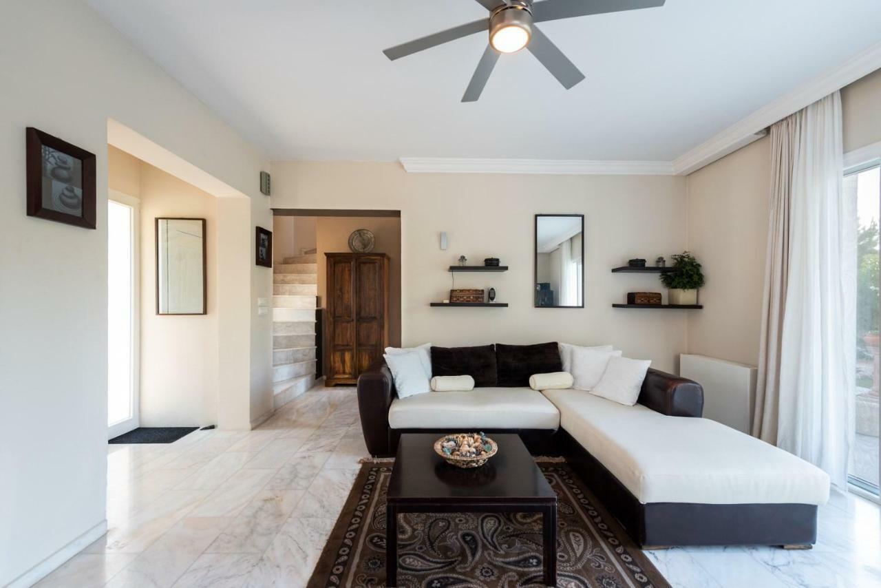 Nicole'S Garden Villa Kallithea  ภายนอก รูปภาพ
