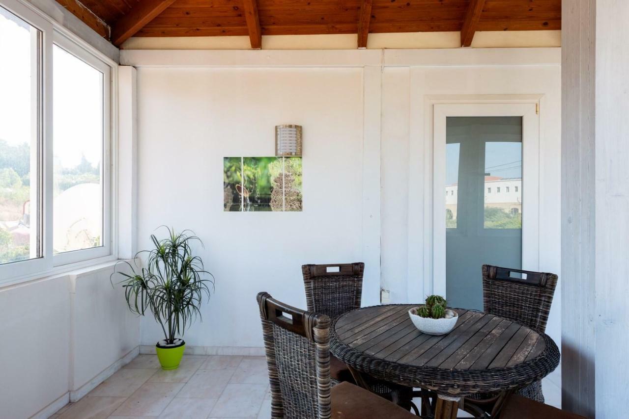 Nicole'S Garden Villa Kallithea  ภายนอก รูปภาพ